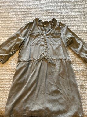 Women’s Soft Sage Green Drawstring Waist Dress